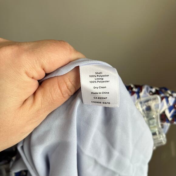 Talbots Pleated Skirt Size XL Geometric Print Midi Blue White Career Classic - Picture 6 of 9